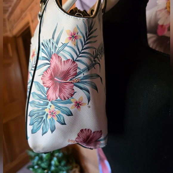 Guess Vintage Floral Satchel Bag - Picture 7 of 16